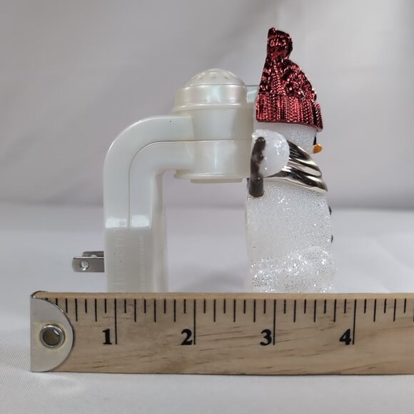 Bath & Body Works Wallflower Plug-In Snowman Glitter Snowball Red Hat Scarf - Picture 11 of 13